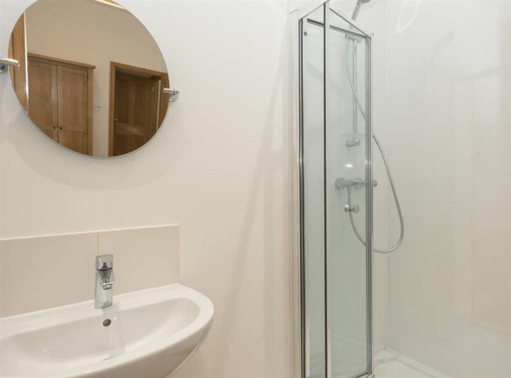 En-suite shower room at The Great North Barn, 