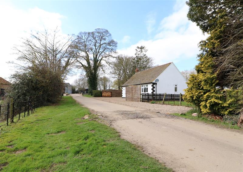 The setting of Hall Farm Cottage at Hall Farm Cottage, North Reston