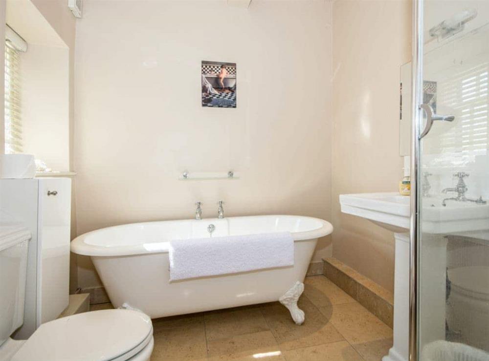 Bathroom at Hallgarth House in Pickering, North Yorks., North Yorkshire