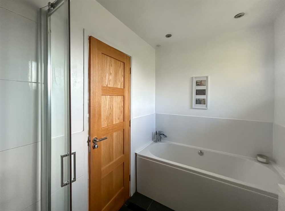 Bathroom (photo 2) at Hamble Haven in Sarisbury Green, Southampton, Hampshire