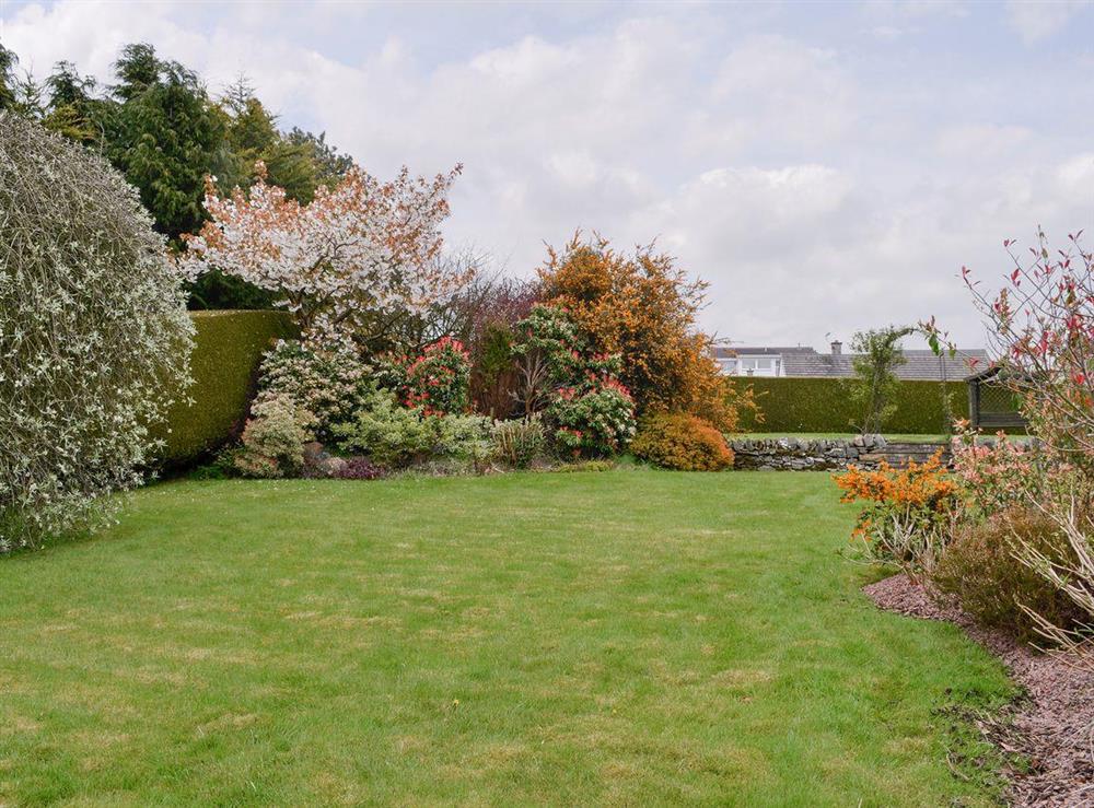 Large lawned garden at Hameish Holiday Cottage in Kirkcudbright, Dumfries & Galloway, Kirkcudbrightshire