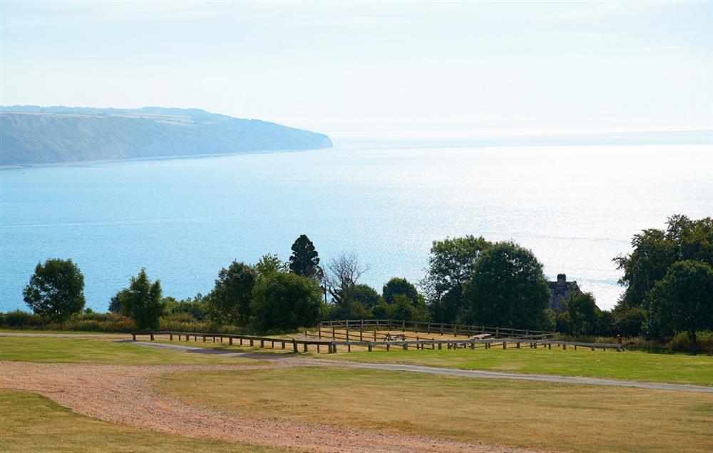 Within half a mile’s level walk to the wide pebble beach and sea at Hamilton House, Branscombe