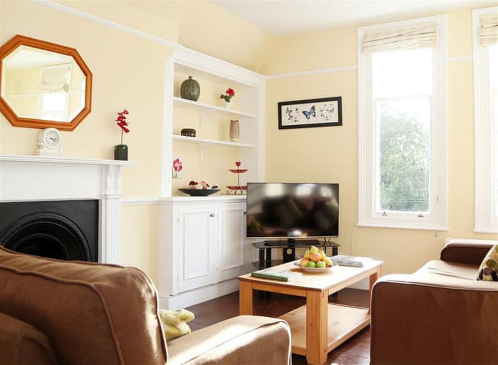 Living room (photo 2) at Hamilton House in Tunbridge Wells, Kent