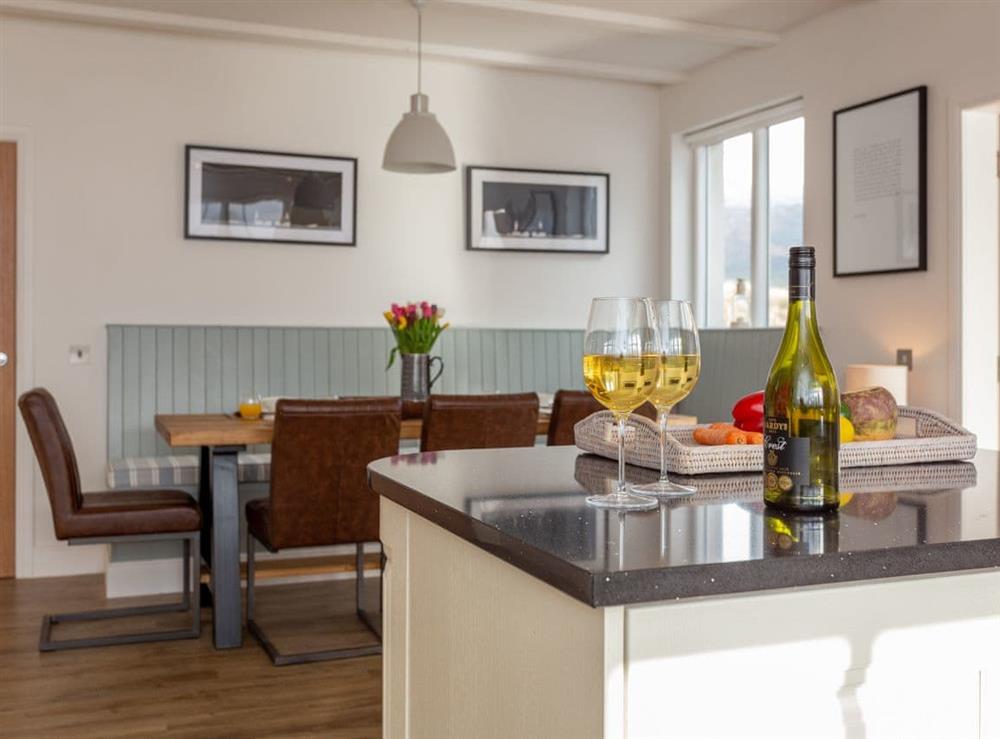 Comprehensively equipped kitchen with dining area at Hamnavoe in Kinlocheil, near Fort William, Inverness-Shire