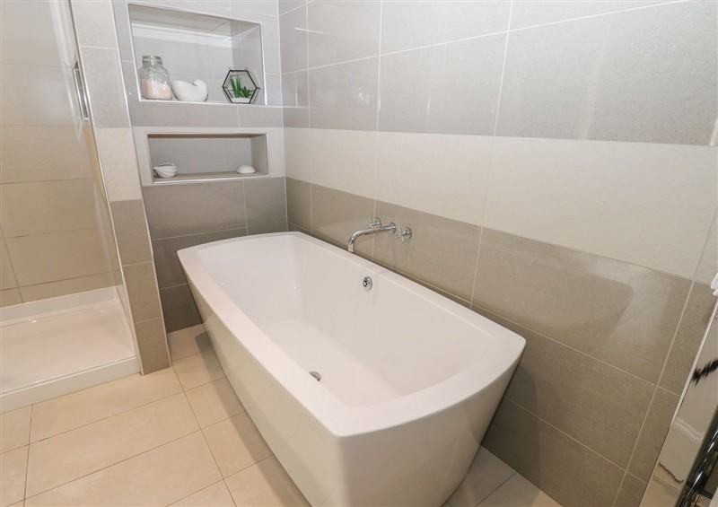 Bathroom at Hampton House, St Bees