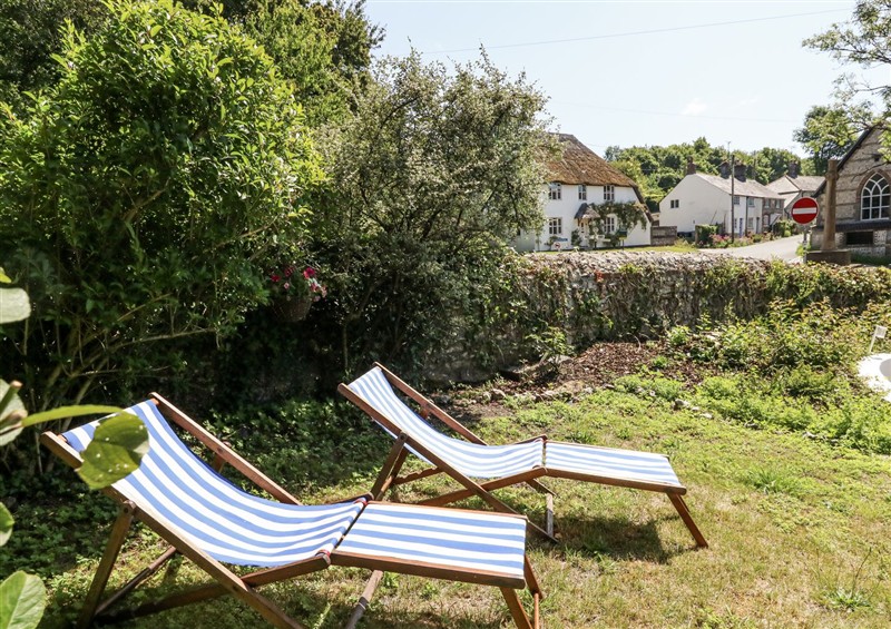 Outside (photo 3) at Happiness Cottage, Piddlehinton