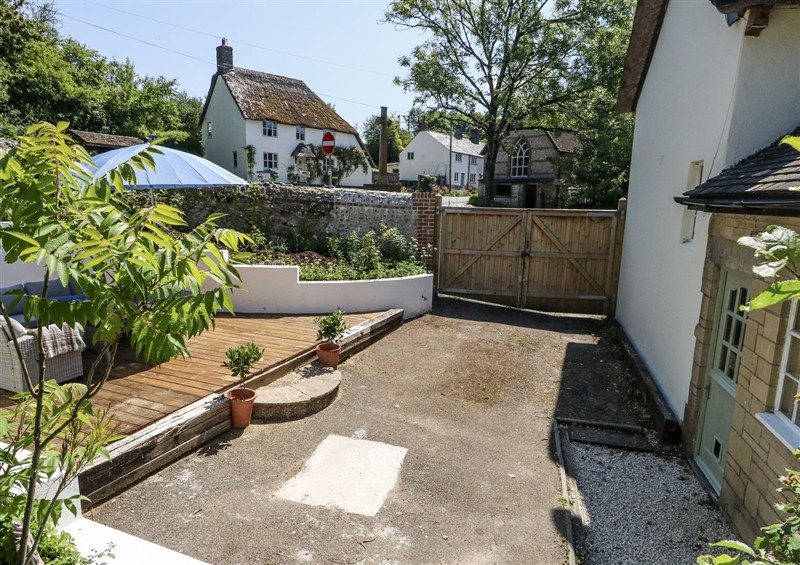 The garden in Happiness Cottage (photo 2) at Happiness Cottage, Piddlehinton