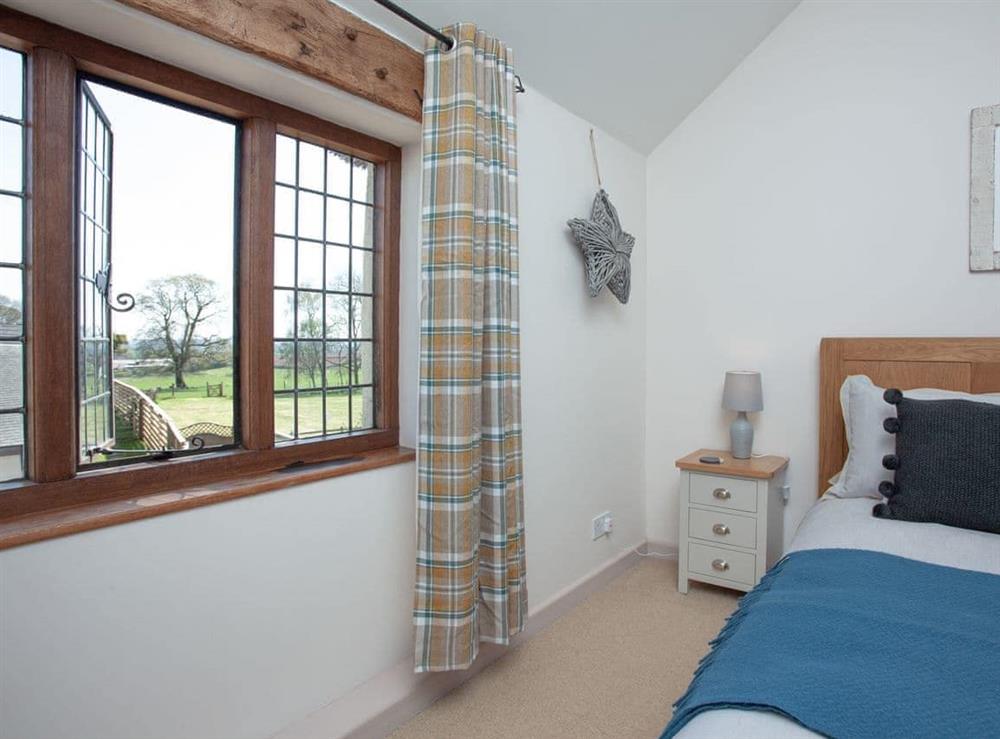 Double bedroom (photo 2) at Happy Cottage in North Tawton, near Okehampton, Devon