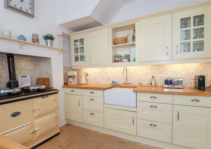 This is the kitchen at Harbour House, Looe