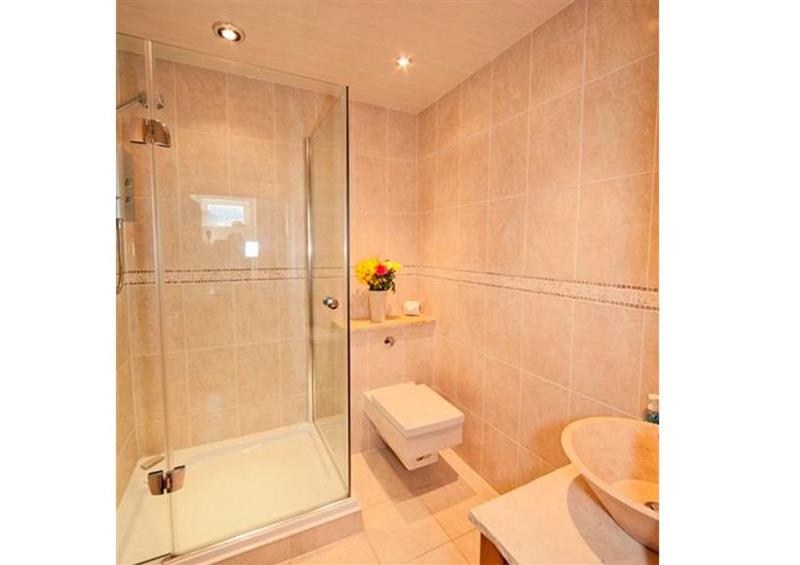The bathroom at Harbour View, Abersoch