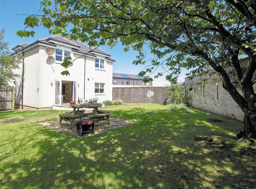 Photos of Harbour View Maidens, Ayrshire., Scotland