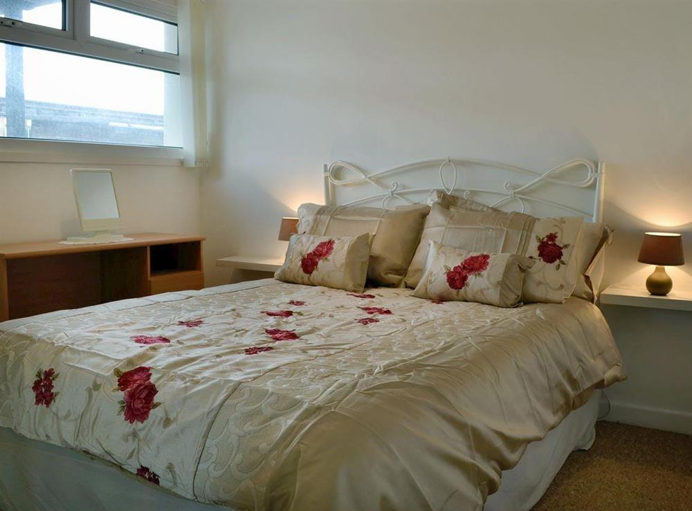 Comfortable double bedroom at Harbour View in Porthmadog, Gwynedd