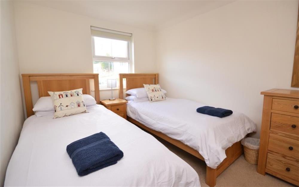 Bedroom 3 with twin beds at Harbour View in Salcombe