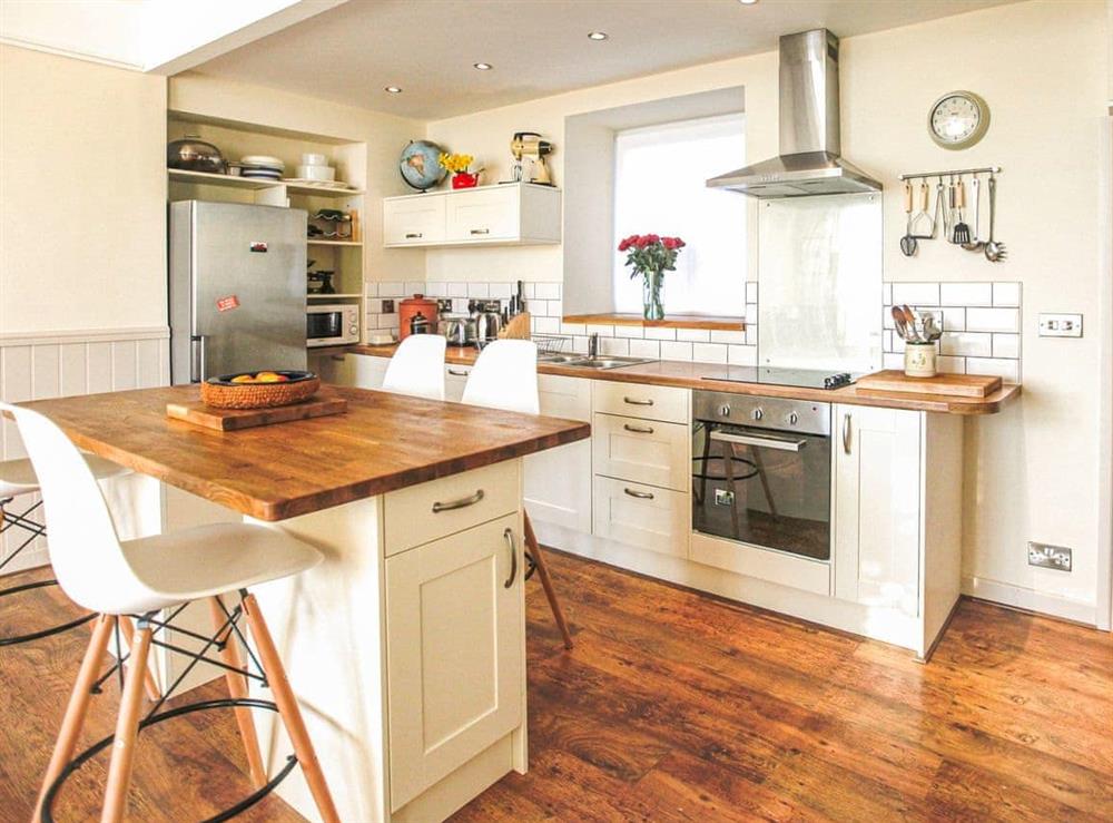 Kitchen/diner at Harbour View in Tenby, Dyfed