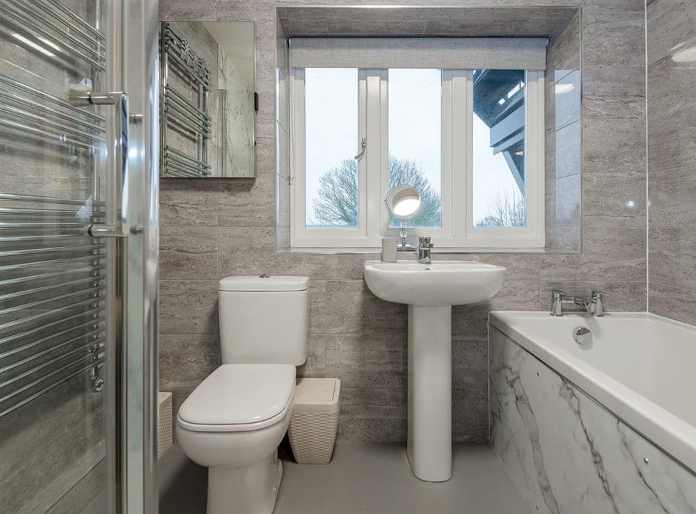 Bathroom at Harbour View in Wainfleet St. Mary, near Skegness, Lincolnshire