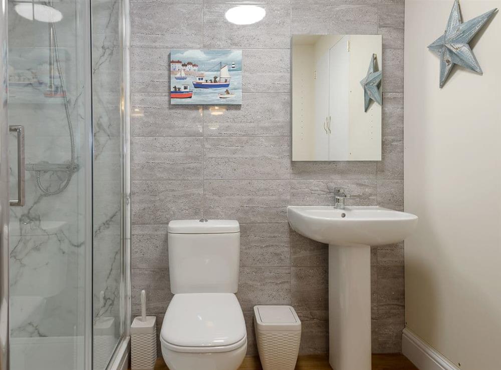 Shower room at Harbour View in Wainfleet St. Mary, near Skegness, Lincolnshire