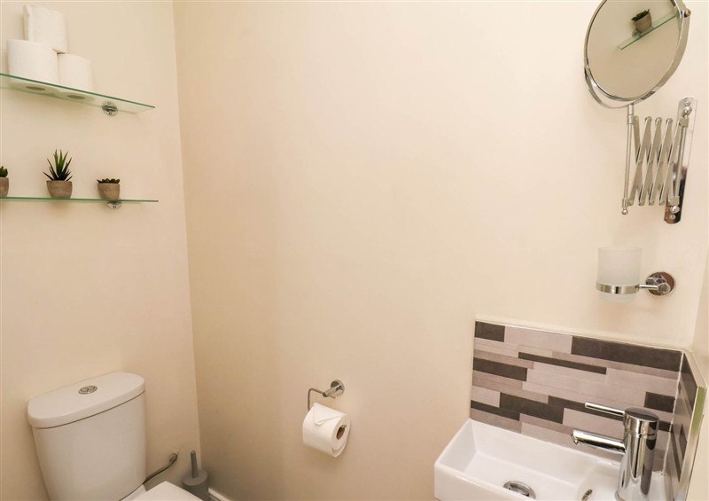 This is the bathroom at Harbour View, Whitby