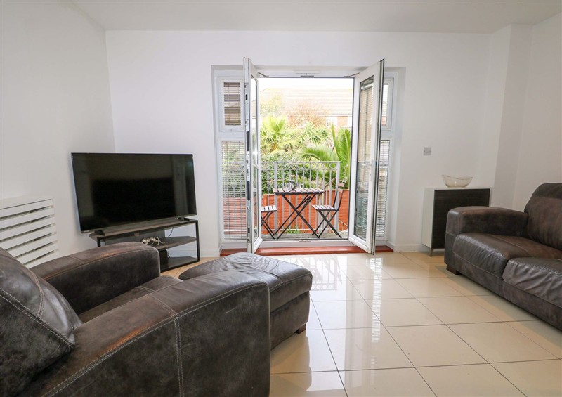 Enjoy the living room at Harbour Way, Shoreham-By-Sea