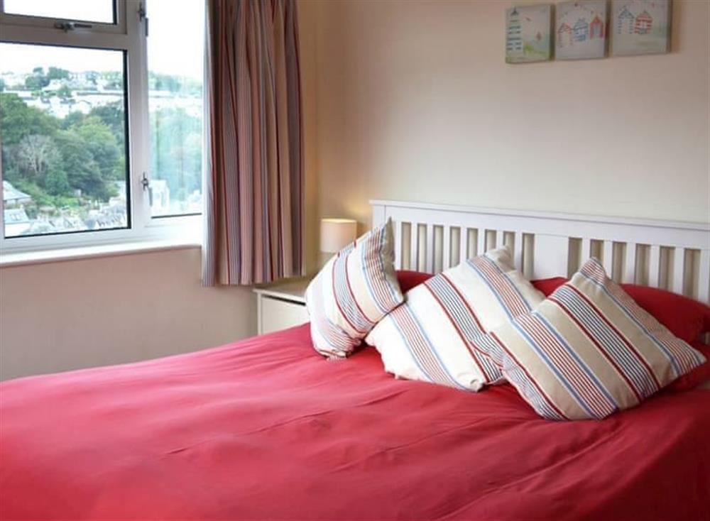 Double bedroom at Harbourside in Bodinnick, Fowey, Cornwall