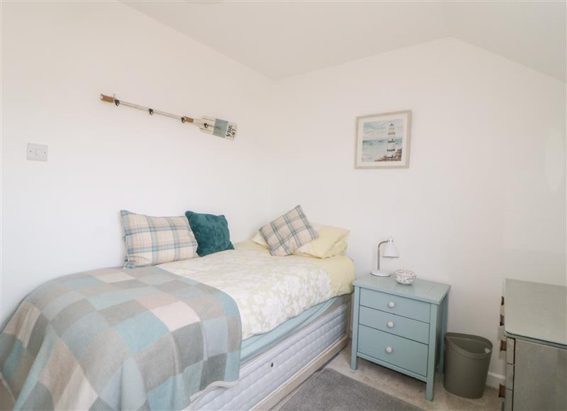 A bedroom in Harbourside Cottage at Harbourside Cottage, Plymouth