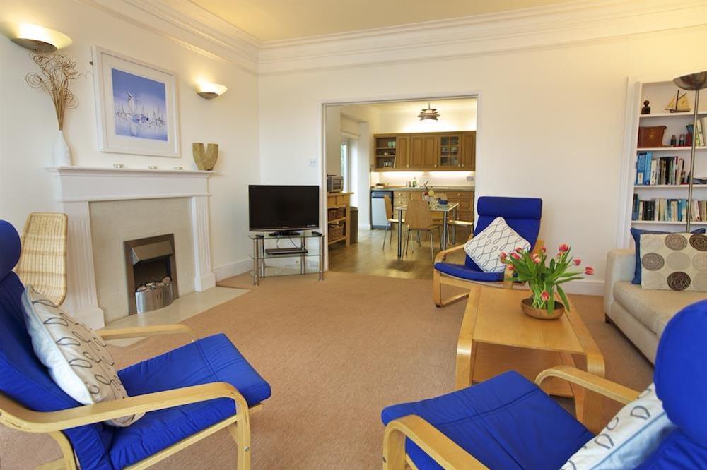 Light and spacious living room (photo 4) at Harbourside in South Town, Dartmouth