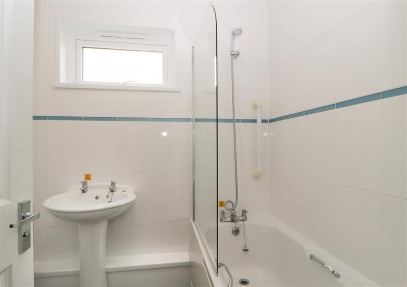 This is the bathroom (photo 2) at Harcombe House Bungalow 10, Chudleigh