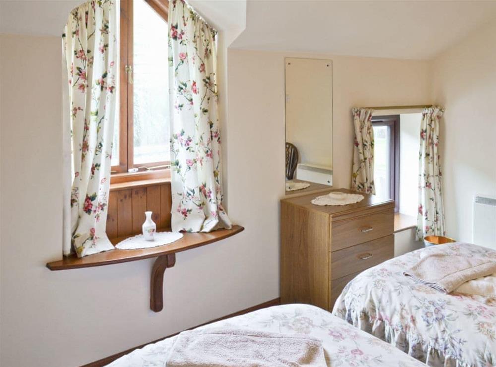 Twin bedroom (photo 3) at Harebell Hill in Earl Sterndale, near Buxton, Derbyshire
