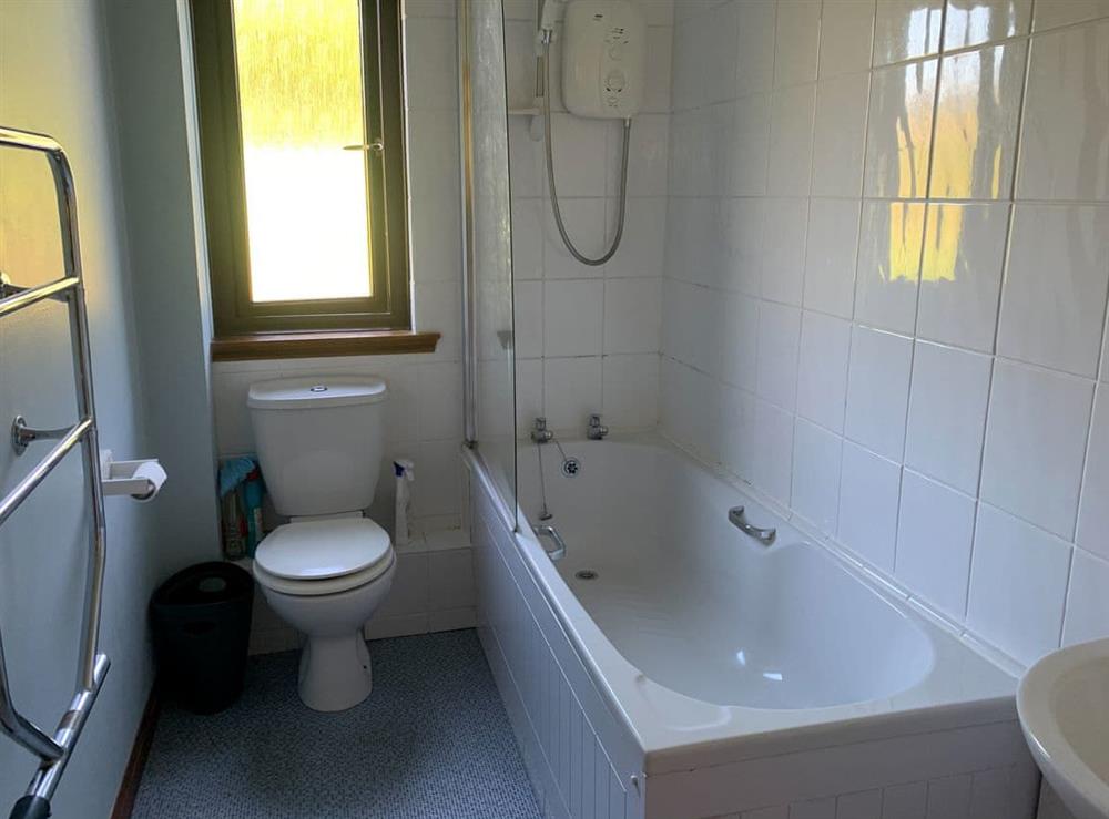 Bathroom at Harelaw Brae in Grantshouse, near Duns, Berwickshire