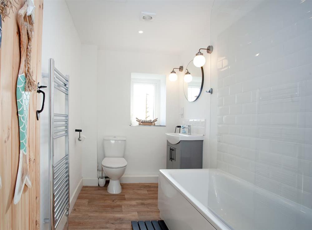 Bathroom at Harlequin Cottage in St Austell, Cornwall