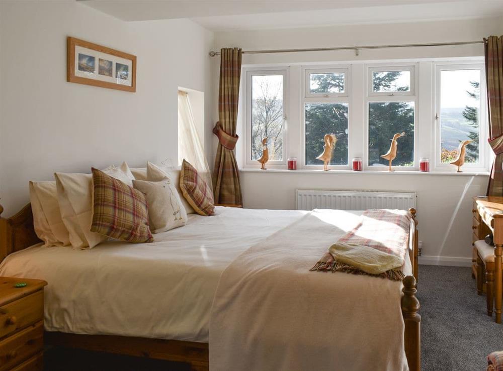 Double bedroom at Harlequin House in Holmfirth, West Yorkshire