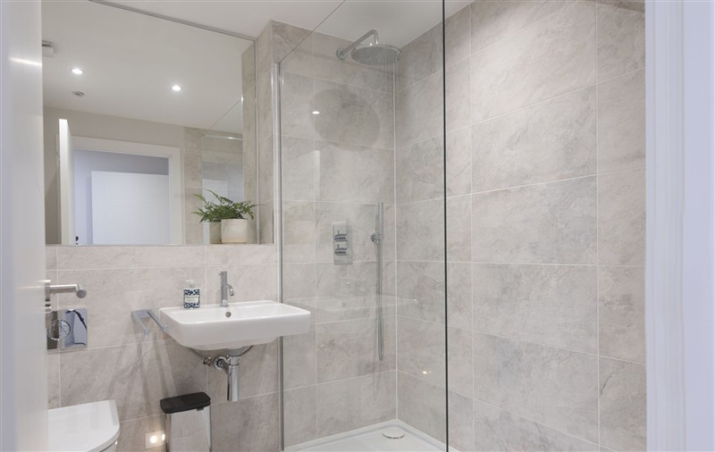 This is the bathroom at Harlyn Penthouse, Cornwall