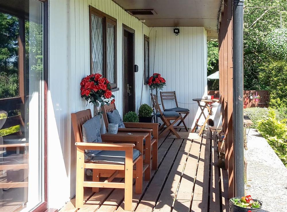Sit out and relax on the porch at Harperfield in Lanark, Glasgow and the Clyde Valley, Lanarkshire