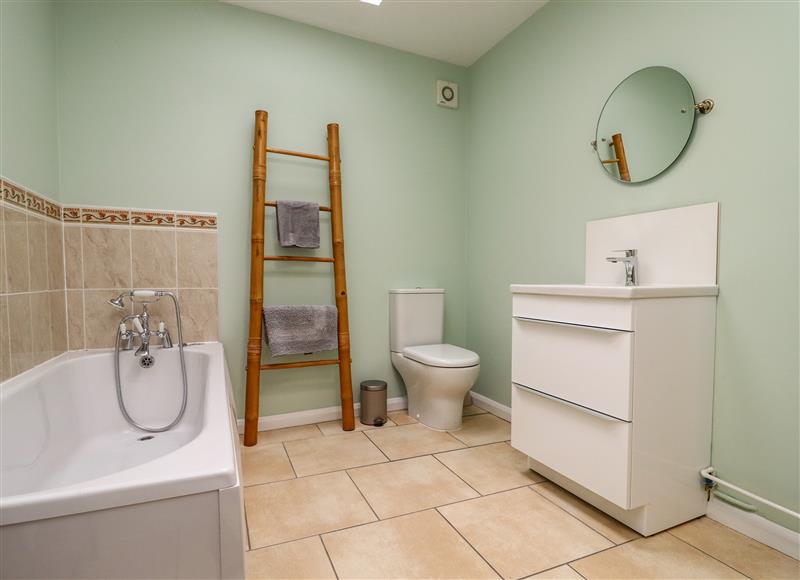This is the bathroom at Harran Annex, Peopleton