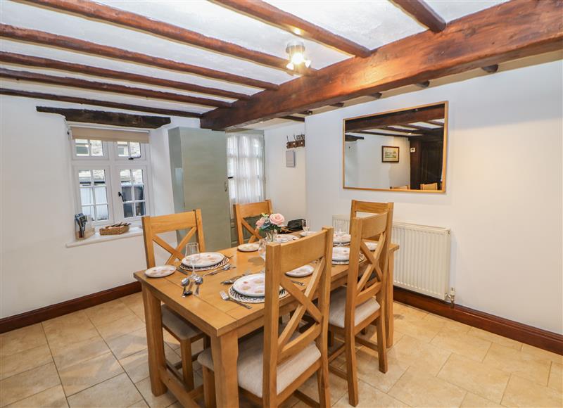 Dining room at Harrow Cottage, Great Longstone