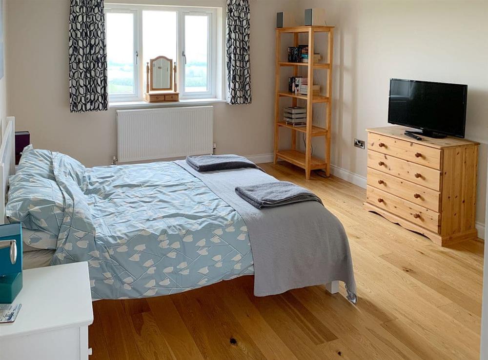 Relaxing double bedroom at Harrowbeard House in Marhamchurch, near Bude, Cornwall