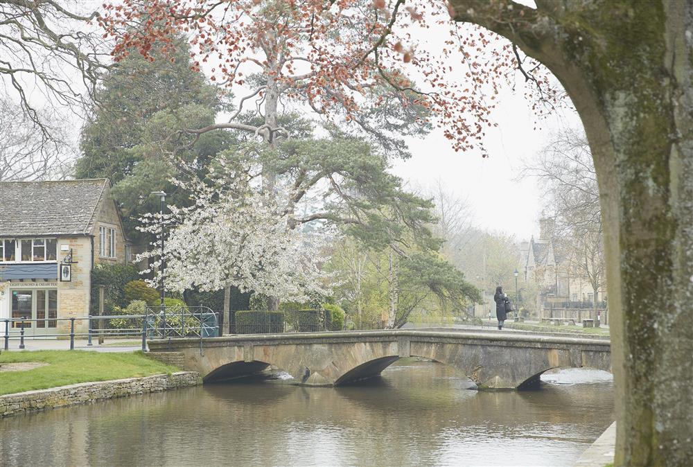 Nearby Bourton-on-the-Water, the ’Venice’ of the Cotswolds