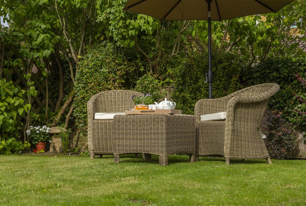 Stylish garden furniture to relax in at Harrowby End, Ebrington, near Chipping Campden