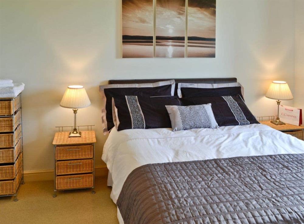 Double bedroom at Harvest Cottage in Padstow, Cornwall