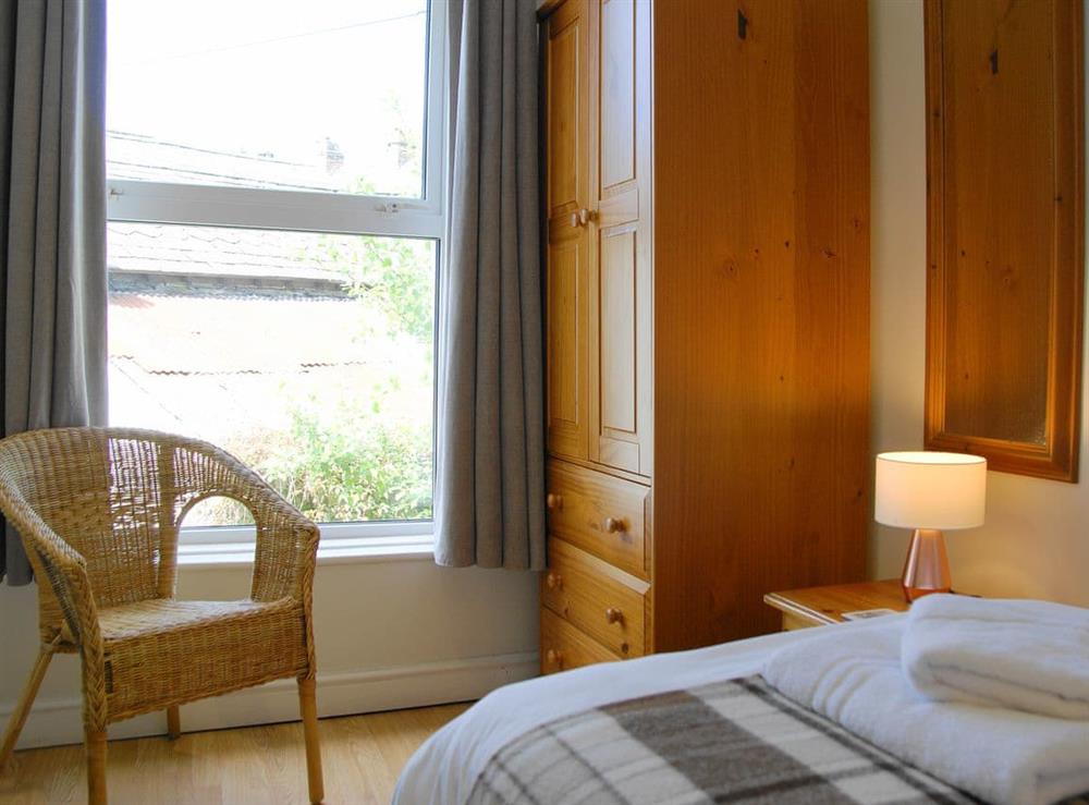 Twin bedroom with garden outlook at Hastings in Keswick, Cumbria