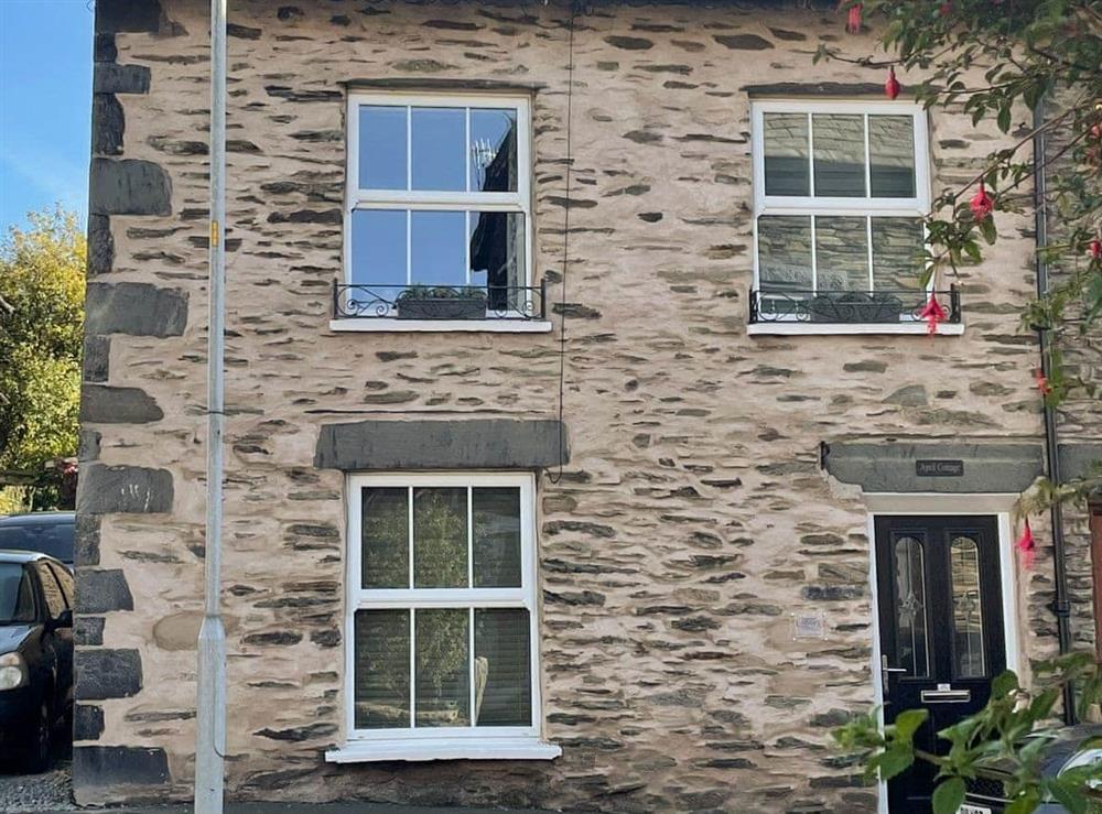Traditional slate end of terrace house in the heart of Windermere