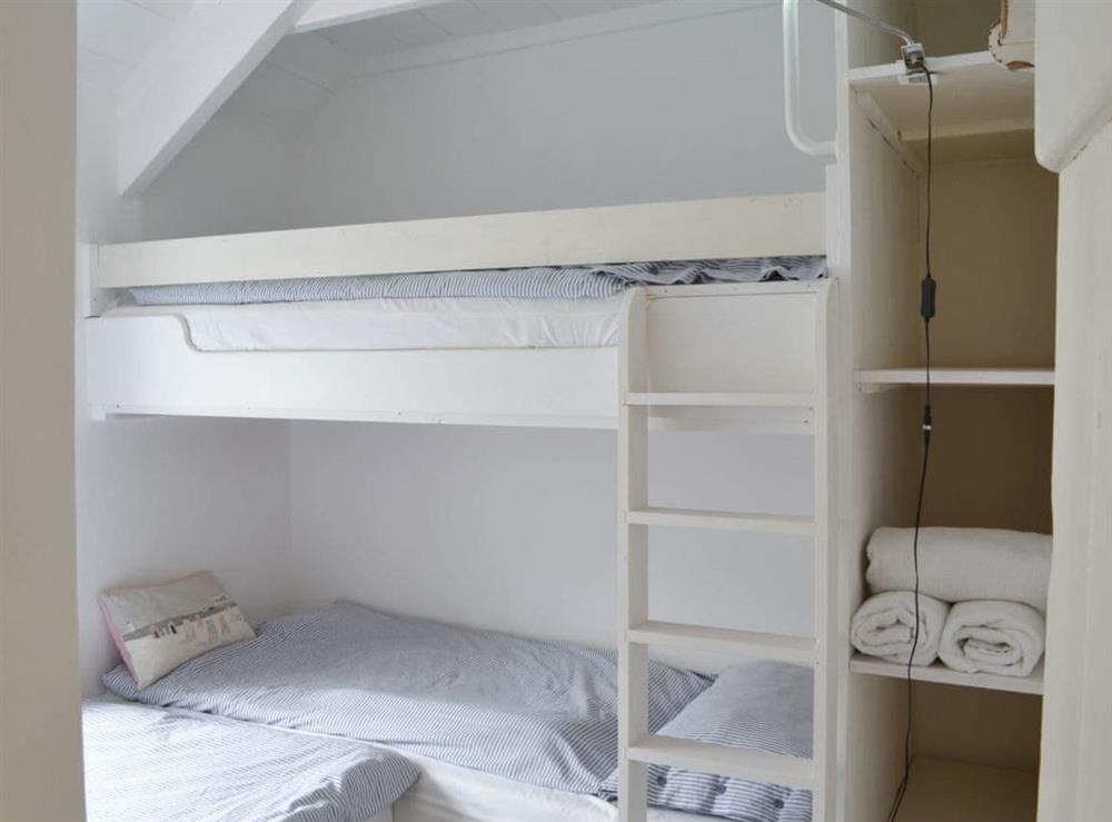 Bunk bedroom at Haven Cottage in Port Isaac, Cornwall