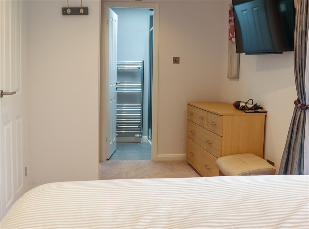 Double bedroom (photo 2) at Haven View in Narberth, Dyfed