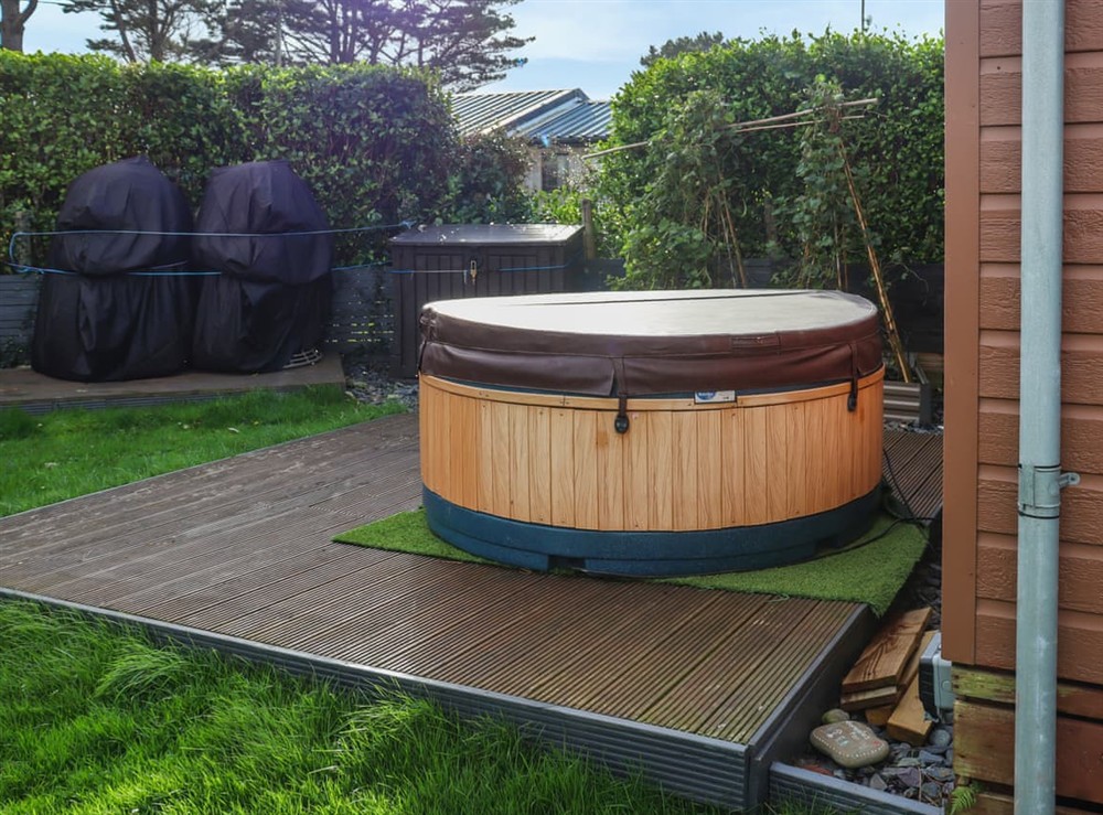 Jacuzzi at Haven View in Narberth, Dyfed