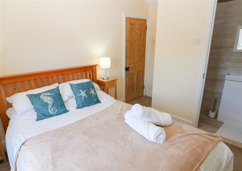 A bedroom in Hawthorns (photo 4) at Hawthorns, Scurlage