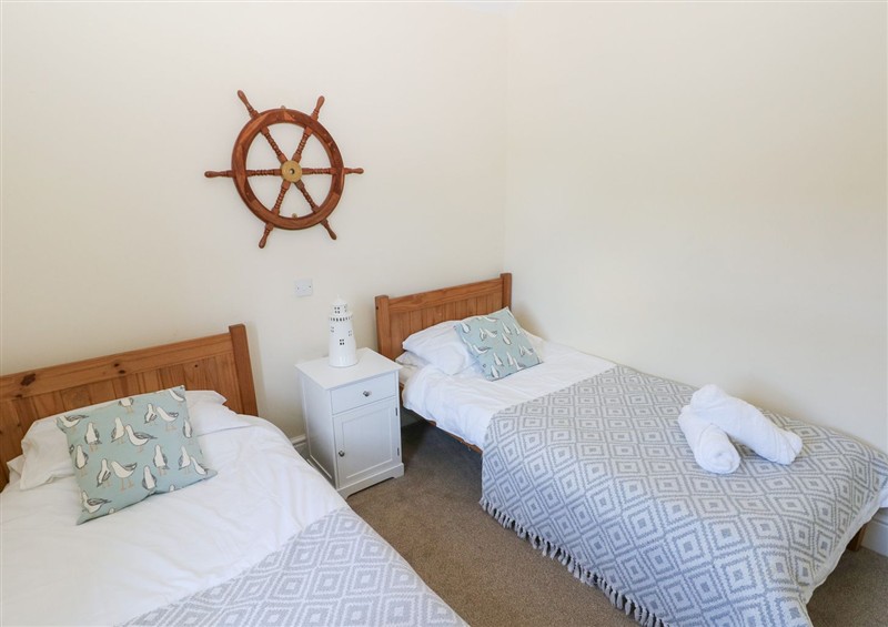 Bedroom (photo 2) at Hawthorns, Scurlage