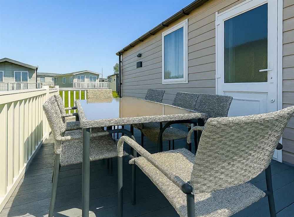 Sitting-out-area at Hayling Holiday Home in Hayling Island, Hampshire