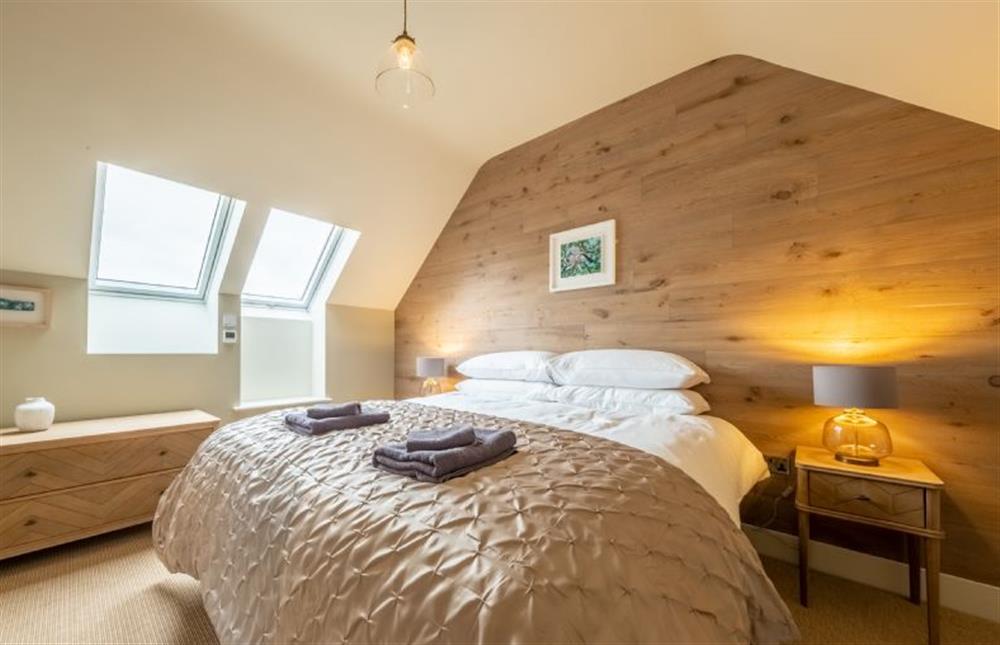 The bed can be made up to twin beds if preferred at Hayloft, Burnham Market near Kings Lynn