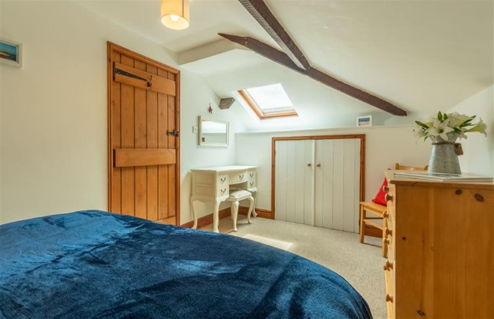 First floor: Bedroom one (photo 3) at Hayloft Cottage, Wells-next-the-Sea