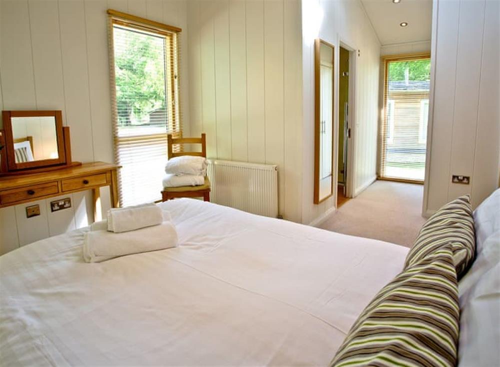 Double bedroom (photo 2) at 9 Indio Lake, 