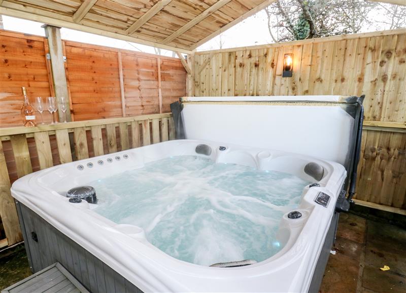 The hot tub at Hazel Cottage, Sutton-In-Craven
